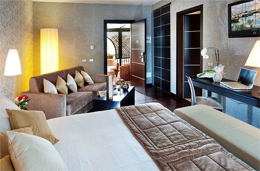 Hotel C-hoteles Fiume 4*